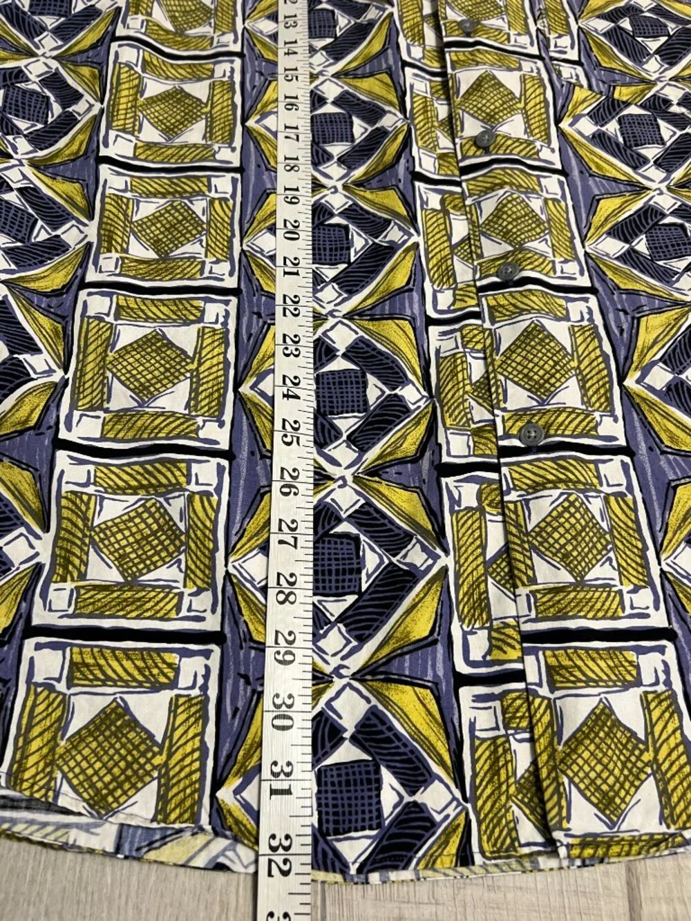 Vintage 90s Banana Republic Safari Travel Geometric Abstract Short Sleeve Shirt